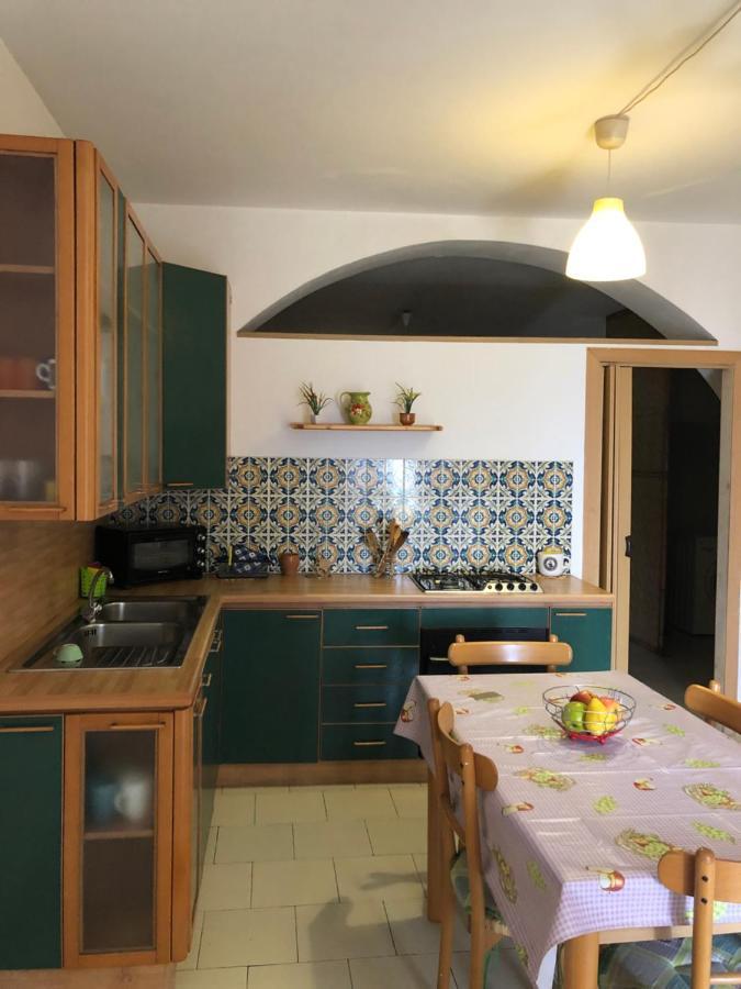 House Hostel Giardini Naxos